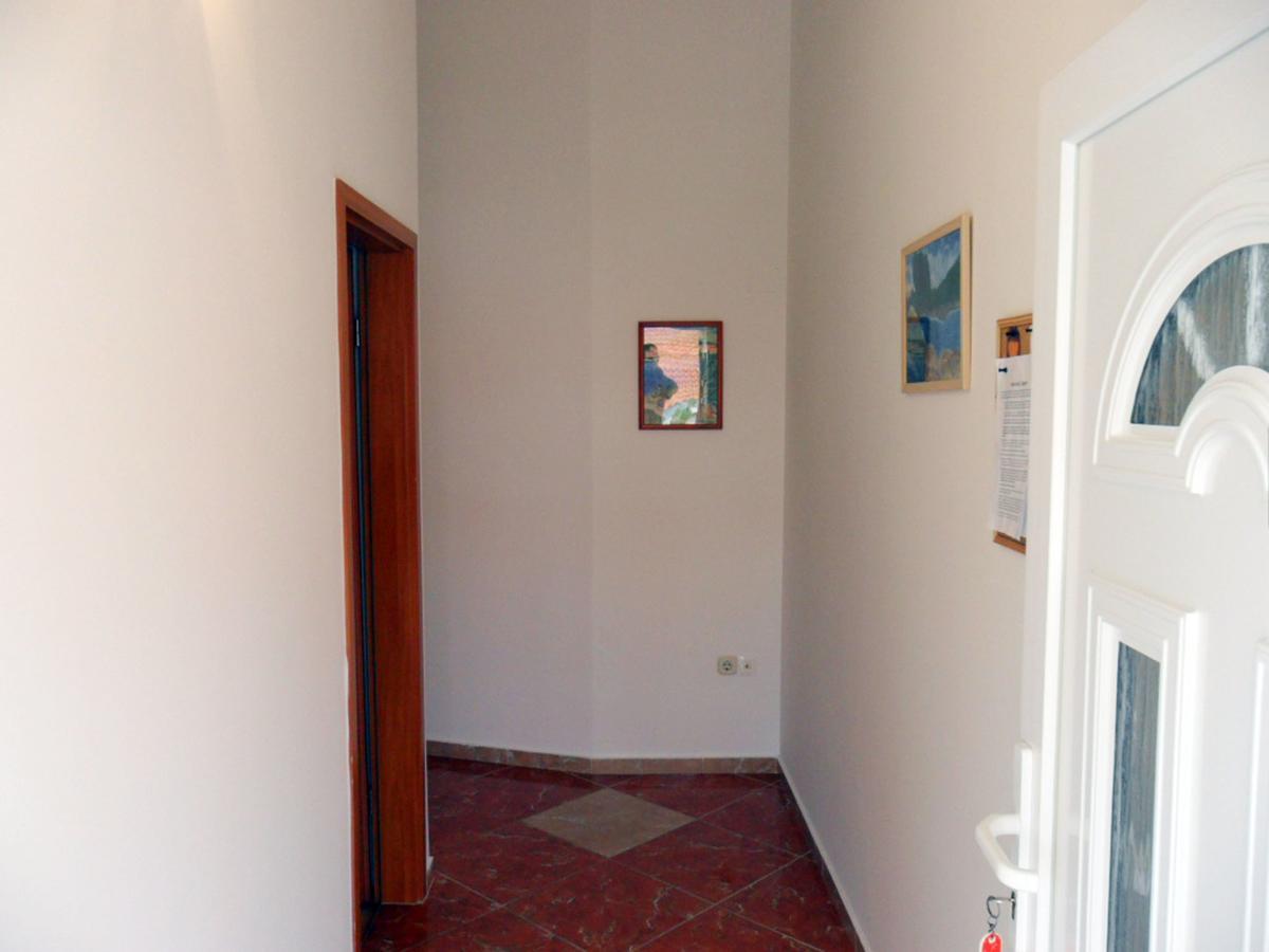 Apartments Mislav Novaglia Esterno foto