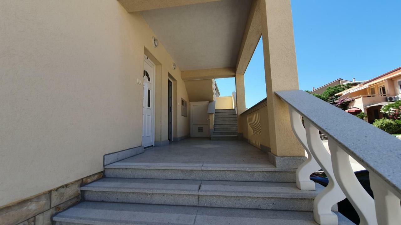 Apartments Mislav Novaglia Esterno foto