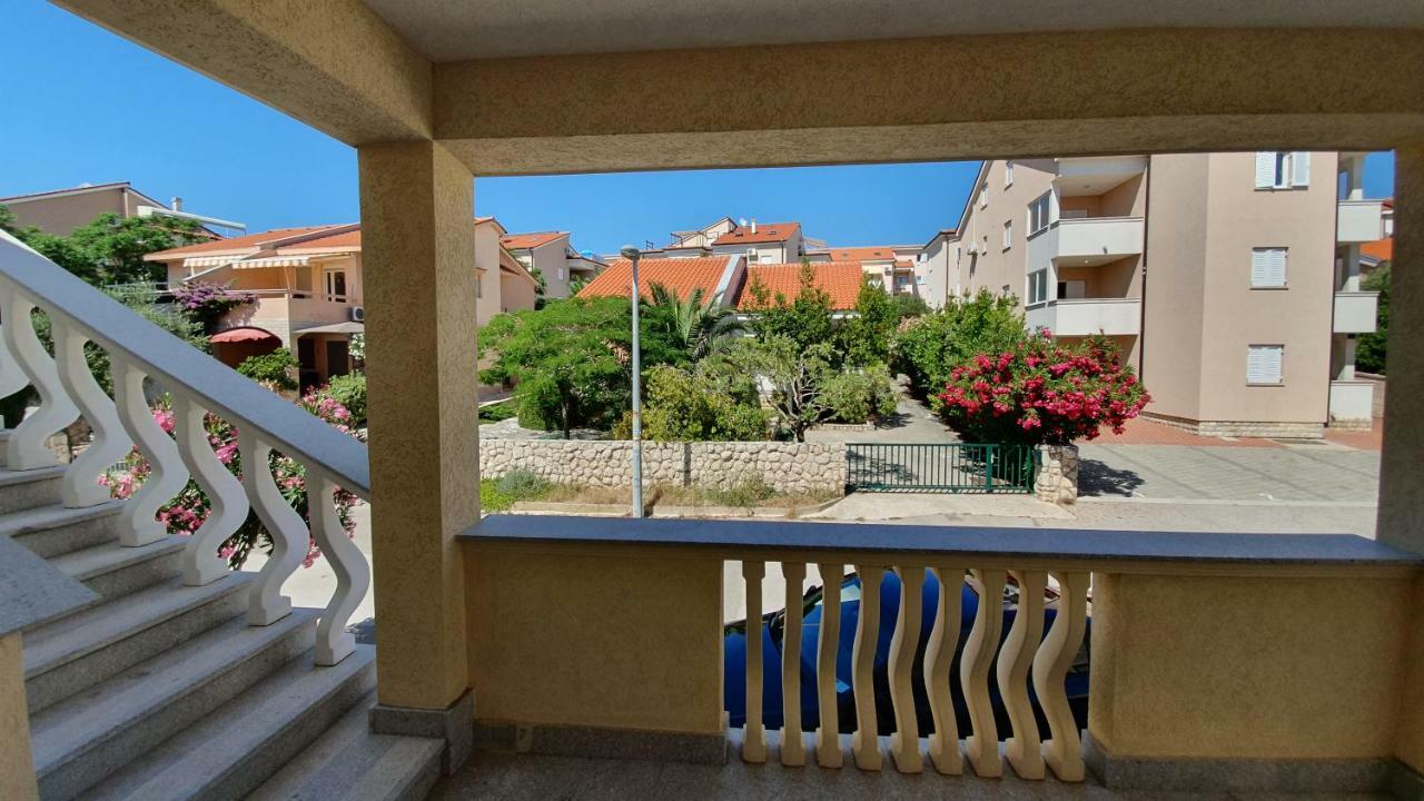 Apartments Mislav Novaglia Esterno foto